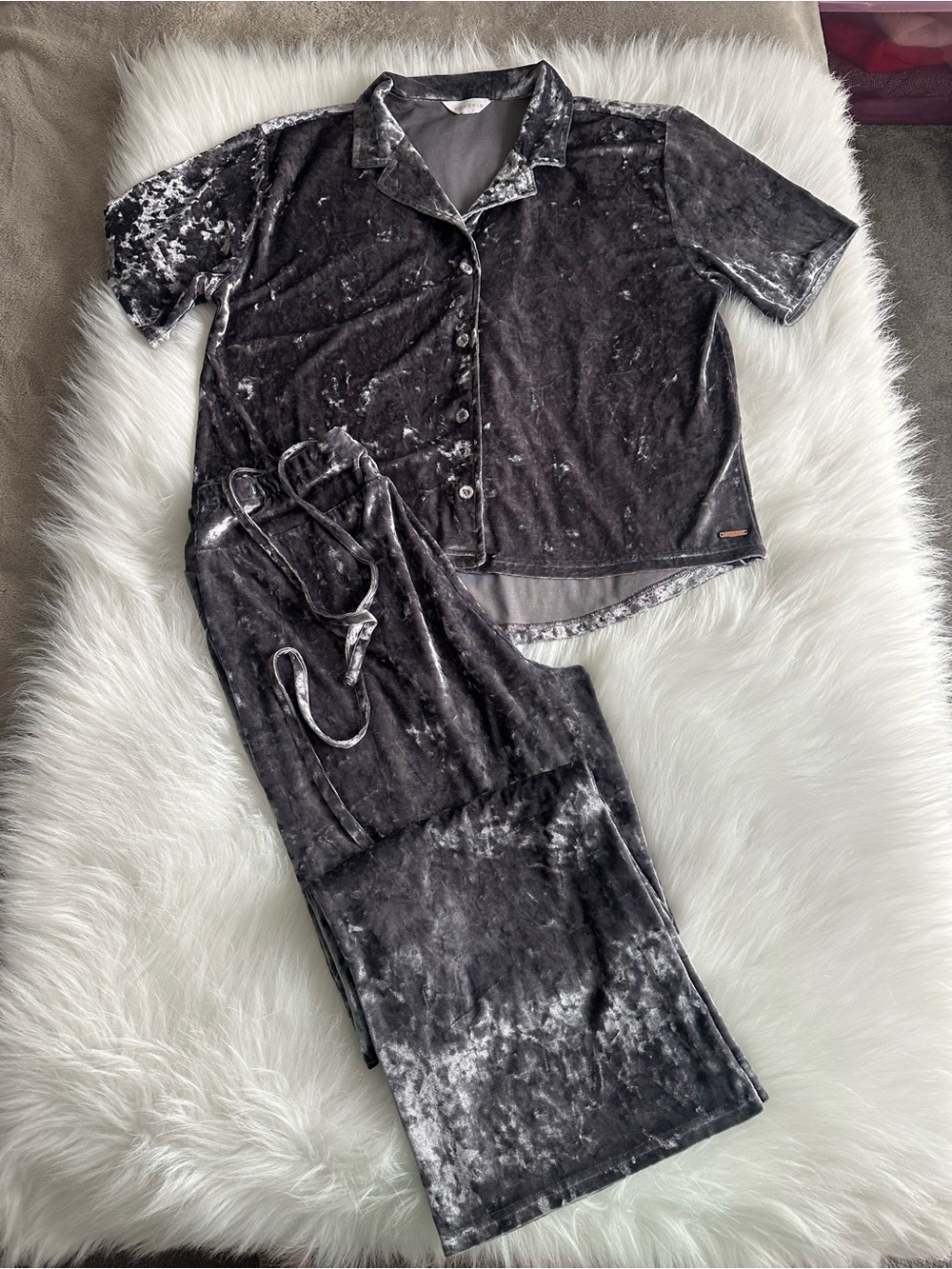 Danskin Plush Velvet Lounge Set in Charcoal Sz  L